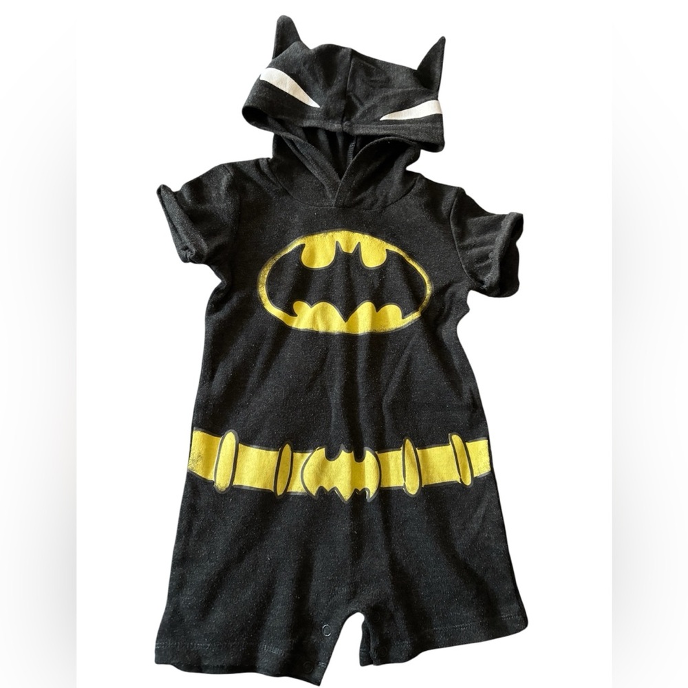 ⭐️3/$15⭐️ Batman GUC Baby Boy Romper sz 18M